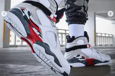 air-jordan-8-bugs-bunny-sneaker-news